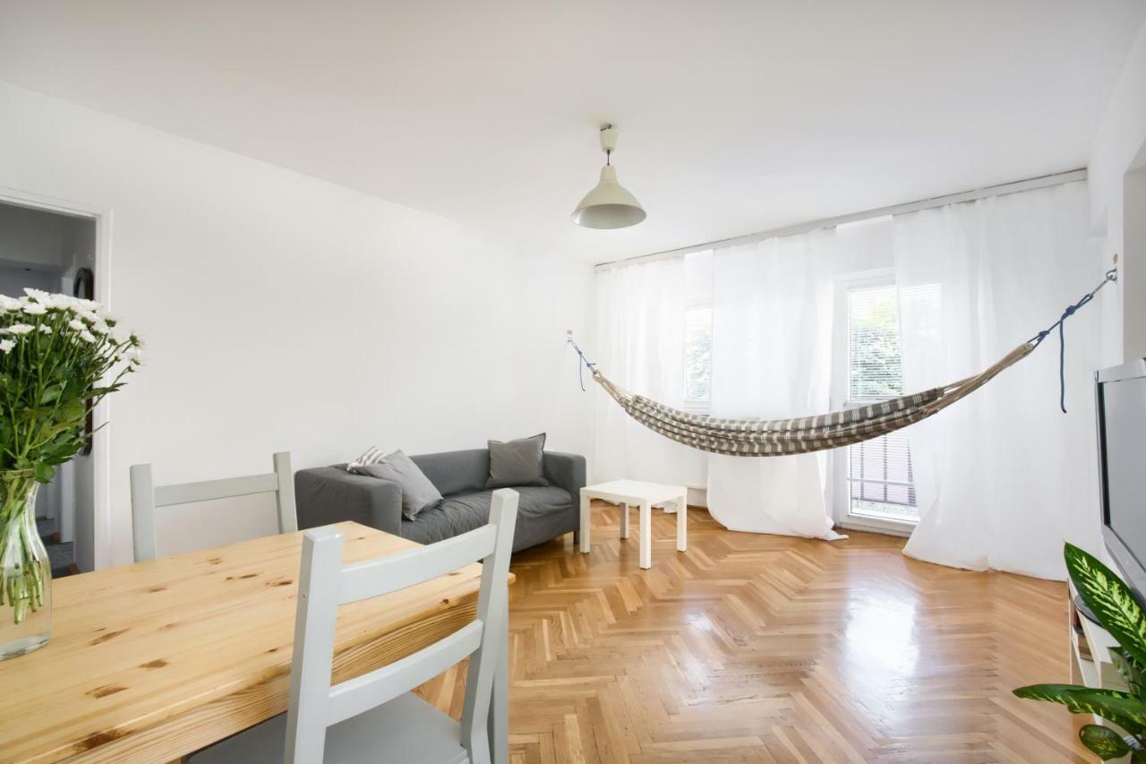 Chmielna Hammock Apartment *